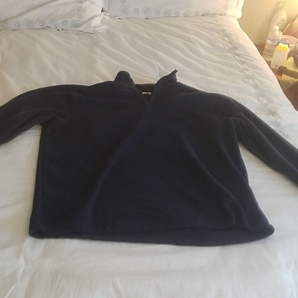 Old Navy blue pullover